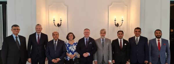 Lunch Korpusu Dyplomatycznego Państw Arabskich z ministrem Szczerskim
